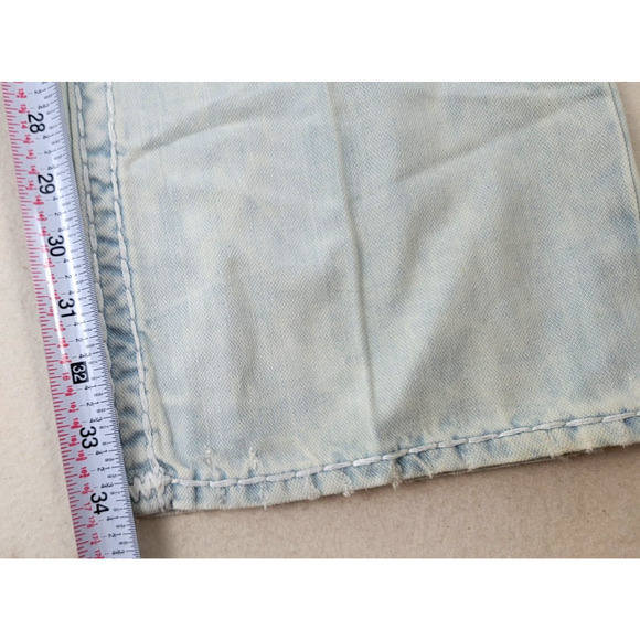 True Religion Straight Jeans Men's 36 Light Wash Distressed Denim Big Pocket Y2K - Picture 15 of 15